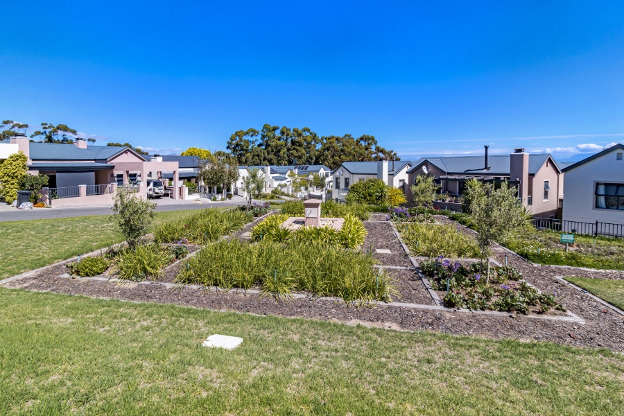3 Bedroom Property for Sale in Heldervue Western Cape